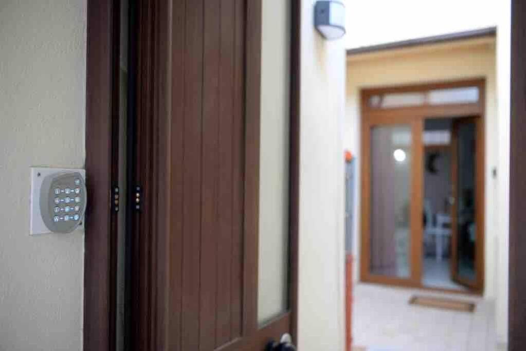 Stylish Loft Trivano Cagliari 2 Beds/2 Bath Eksteriør billede