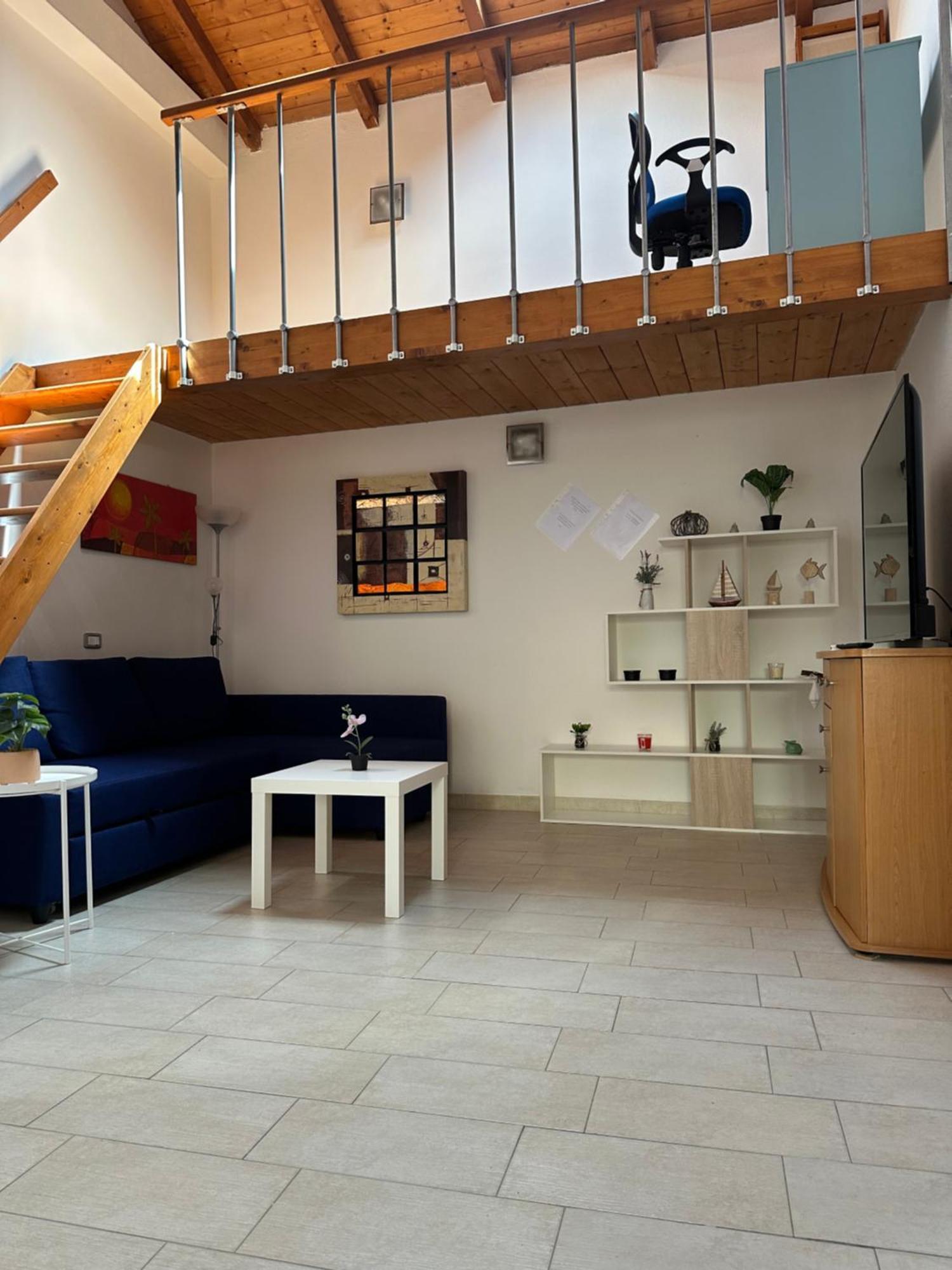 Stylish Loft Trivano Cagliari 2 Beds/2 Bath Eksteriør billede